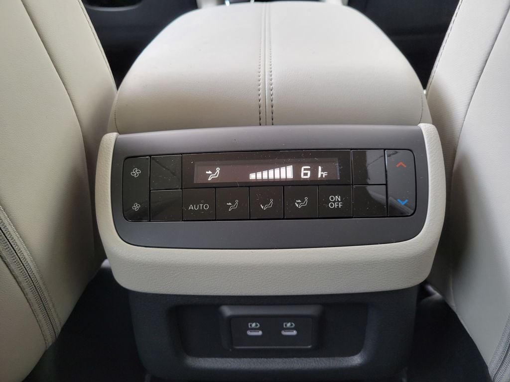 Thumbnail: 2026 Nissan Pathfinder - 24