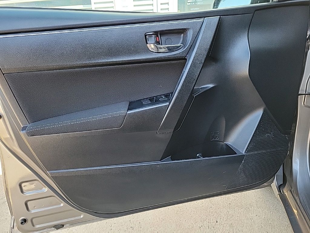 Thumbnail: 2019 Toyota Corolla - 25