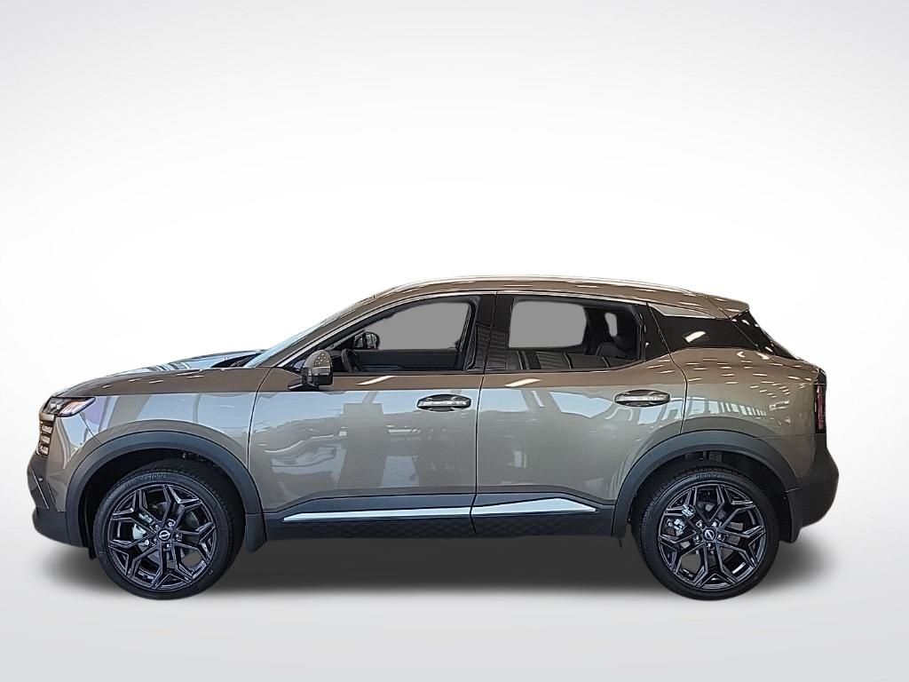 Thumbnail: 2025 Nissan Kicks - 2
