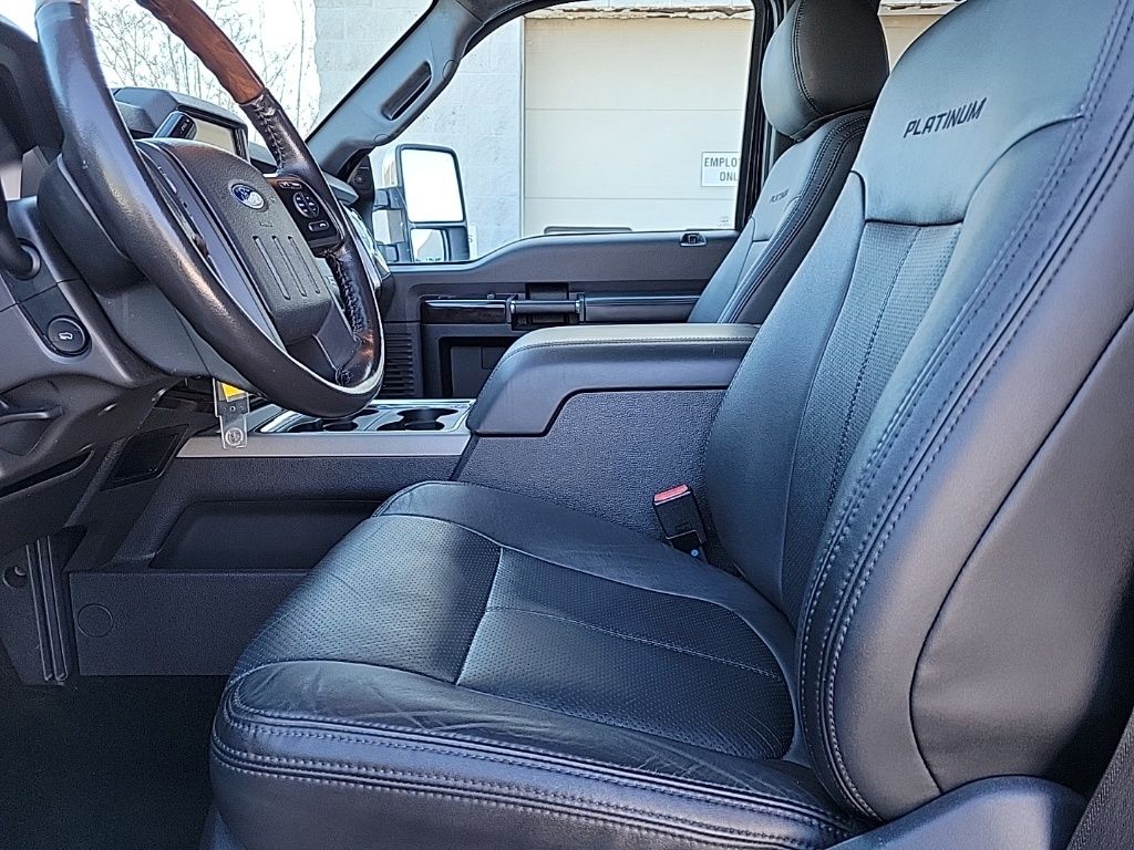 Thumbnail: 2016 Ford F-350 - 15