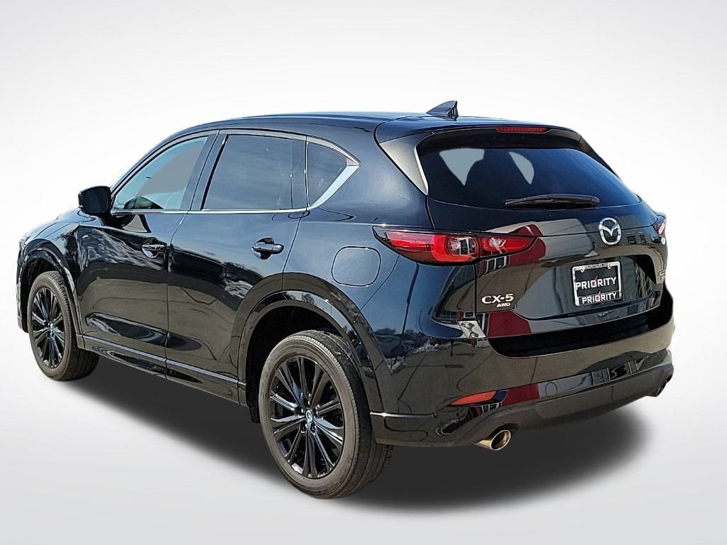 Thumbnail: 2022 Mazda CX-5 - 3