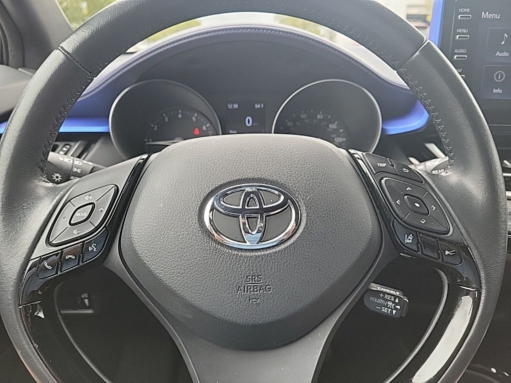 Thumbnail: 2021 Toyota C-HR - 24