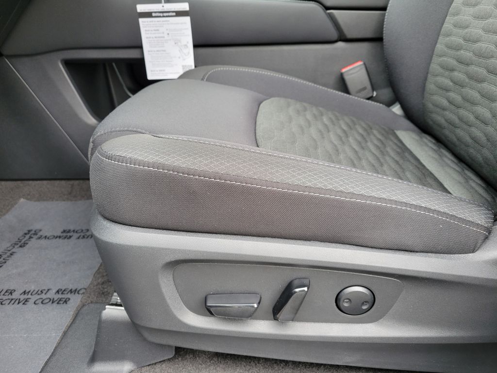 Thumbnail: 2026 Nissan Pathfinder - 11