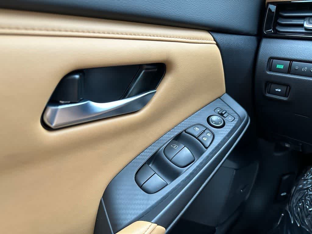 2025 Nissan Sentra SV 16