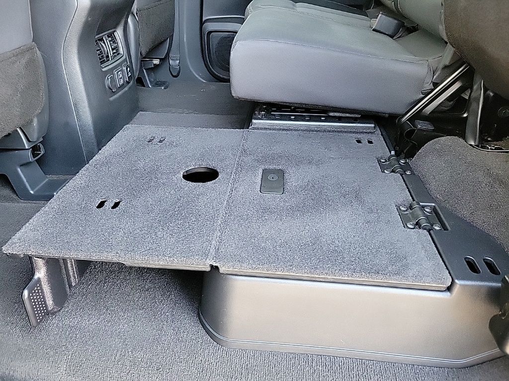 Thumbnail: 2021 Nissan Titan - 15