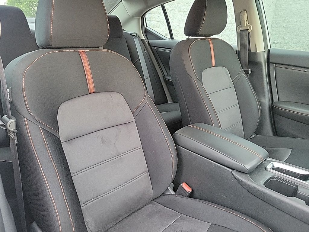 2023 Nissan Sentra SR 11