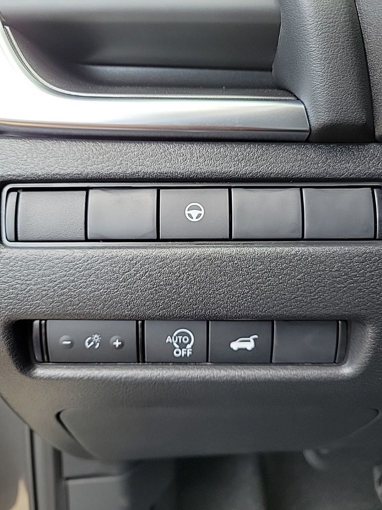 Thumbnail: 2026 Nissan Rogue - 25