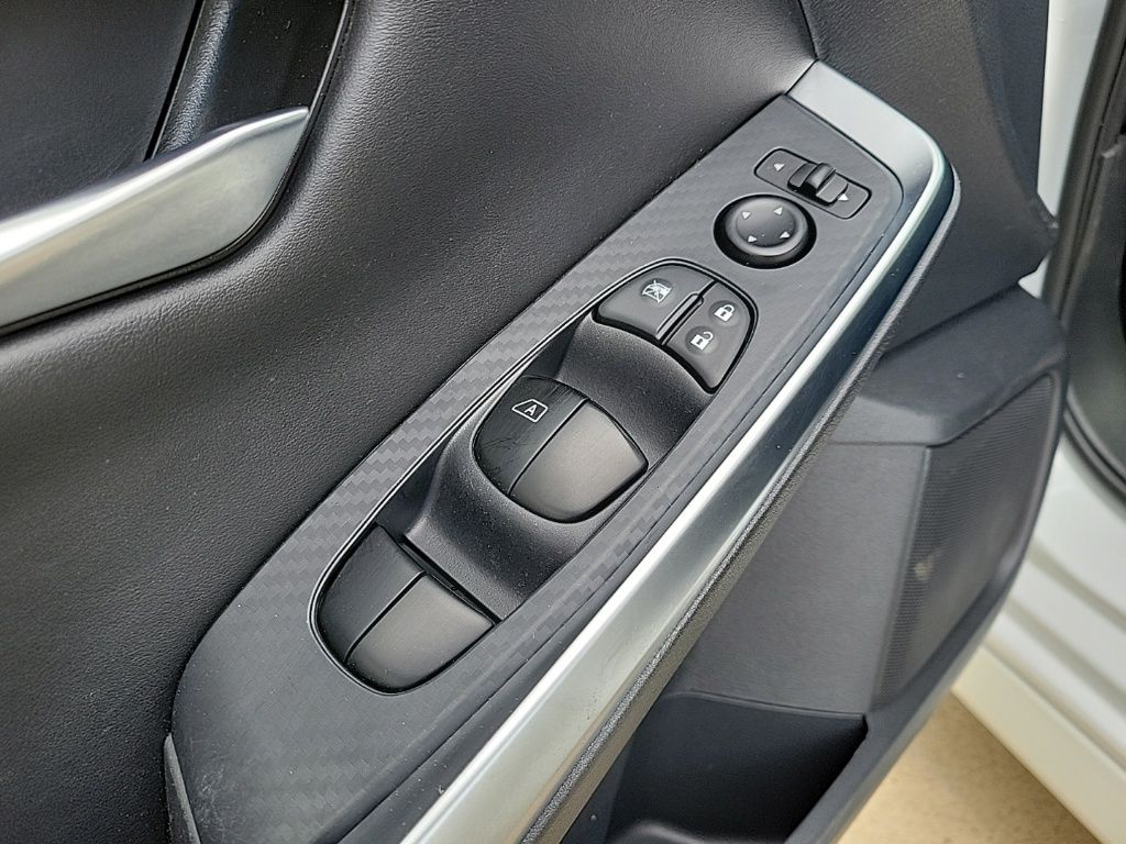 Thumbnail: 2025 Nissan Sentra - 27