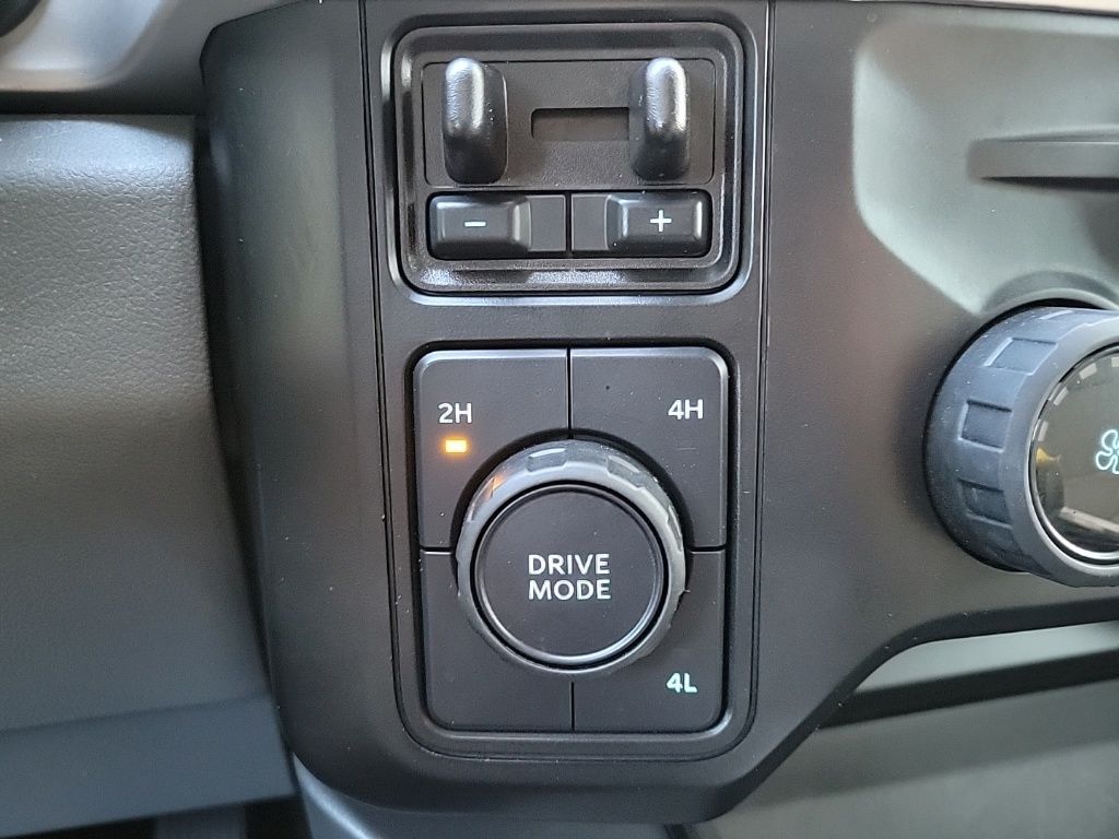 Thumbnail: 2023 Ford F-250 - 30