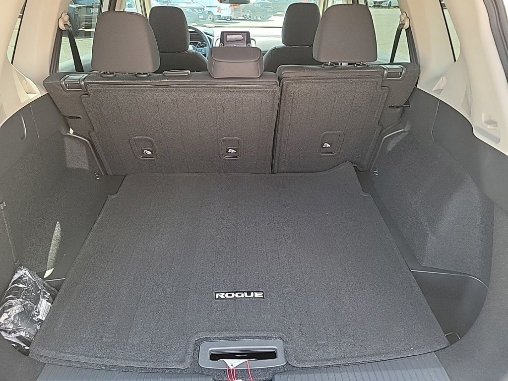 Thumbnail: 2026 Nissan Rogue - 20