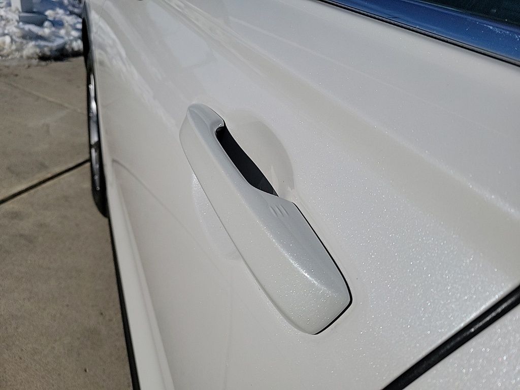 Thumbnail: 2023 Honda CR-V - 10