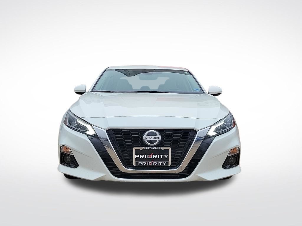 Thumbnail: 2019 Nissan Altima - 8