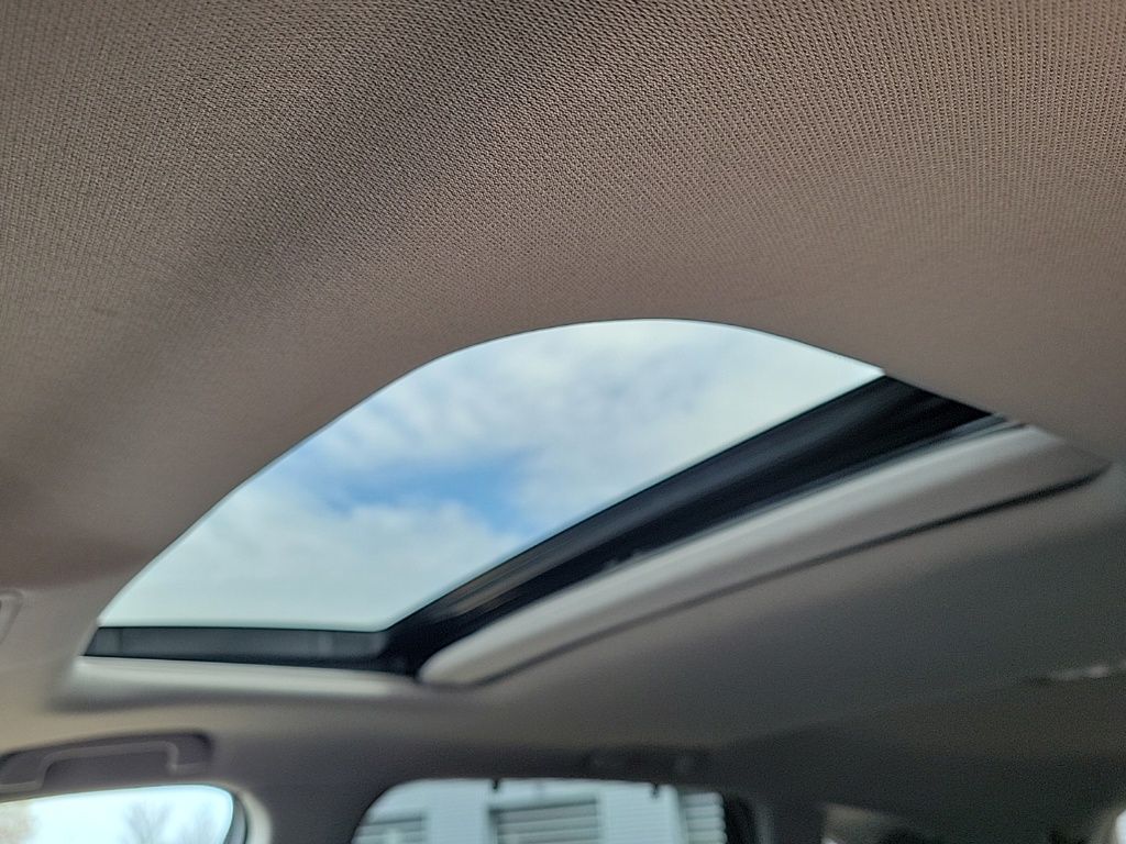 Thumbnail: 2019 Acura MDX - 35