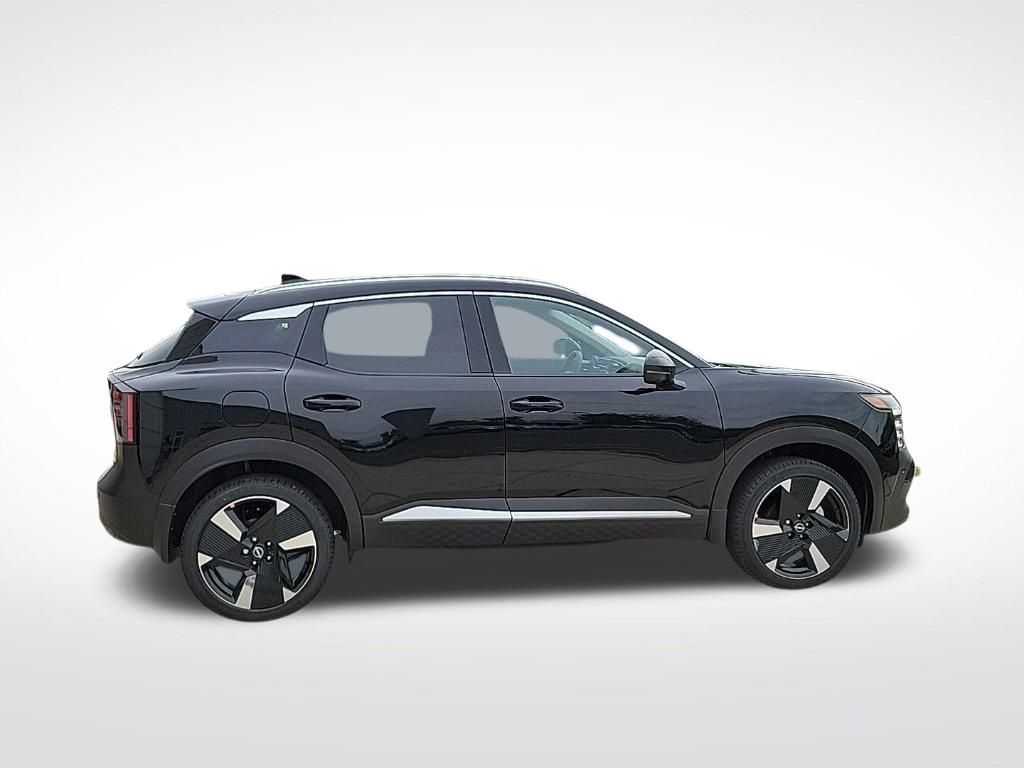 Thumbnail: 2025 Nissan Kicks - 6