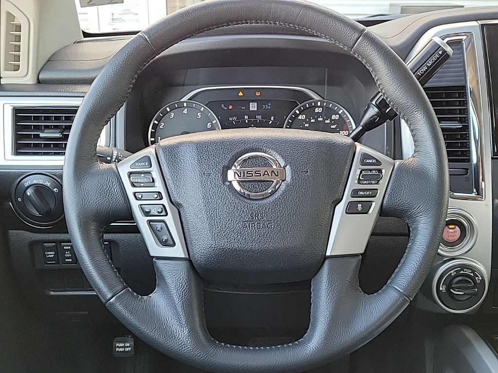 Thumbnail: 2021 Nissan Titan - 25