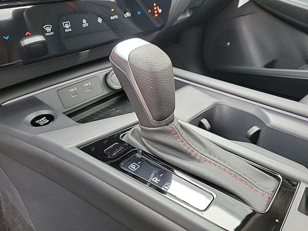 Thumbnail: 2026 Nissan Sentra - 26