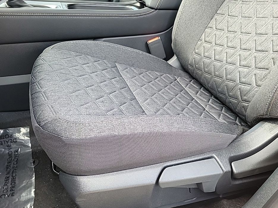 Thumbnail: 2025 Nissan Kicks - 18