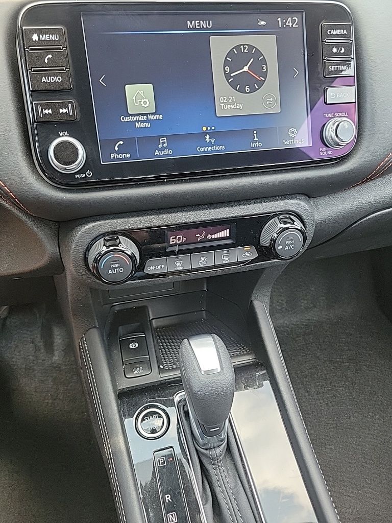Thumbnail: 2024 Nissan Kicks - 23