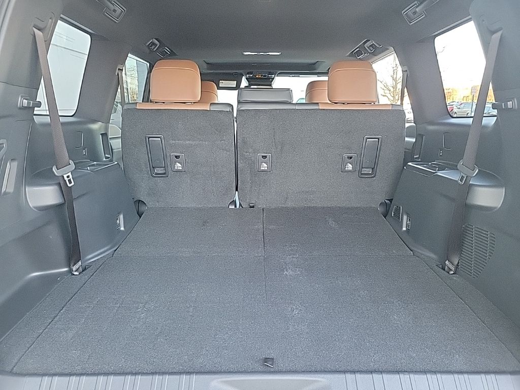Thumbnail: 2024 Lexus GX - 23