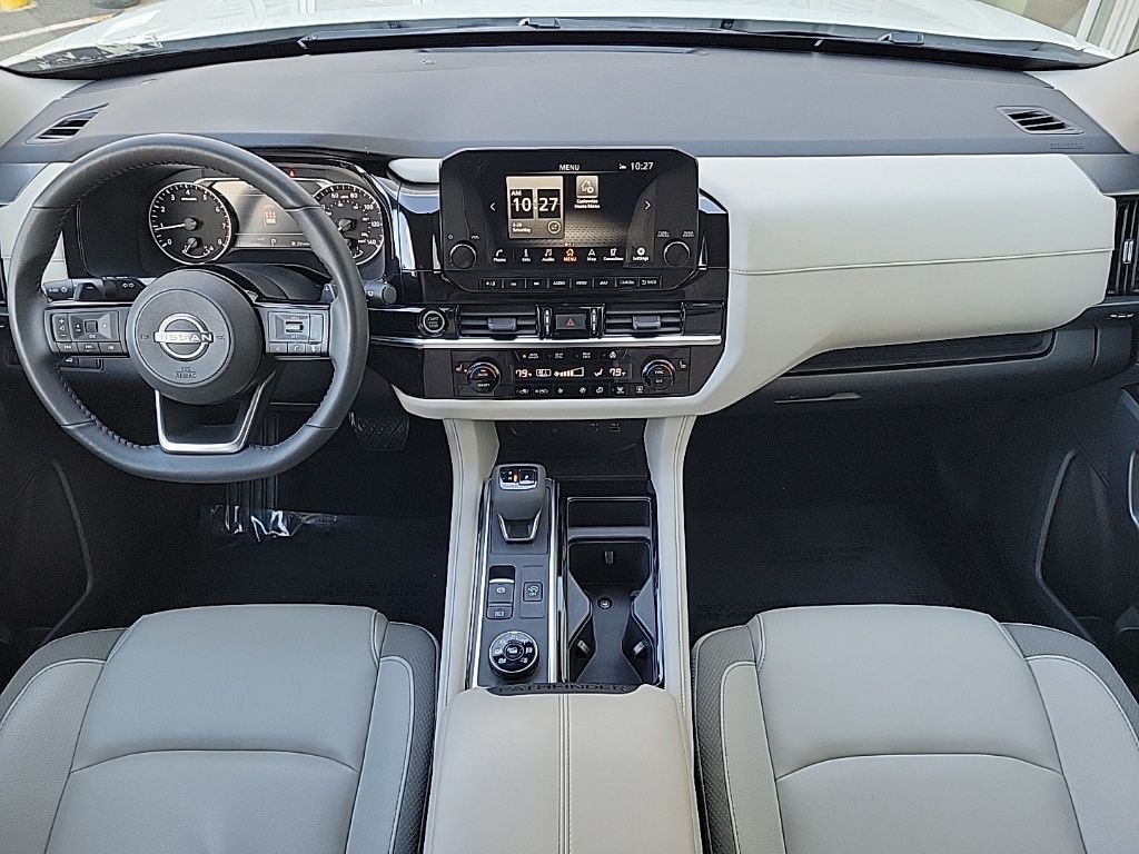 Thumbnail: 2023 Nissan Pathfinder - 25