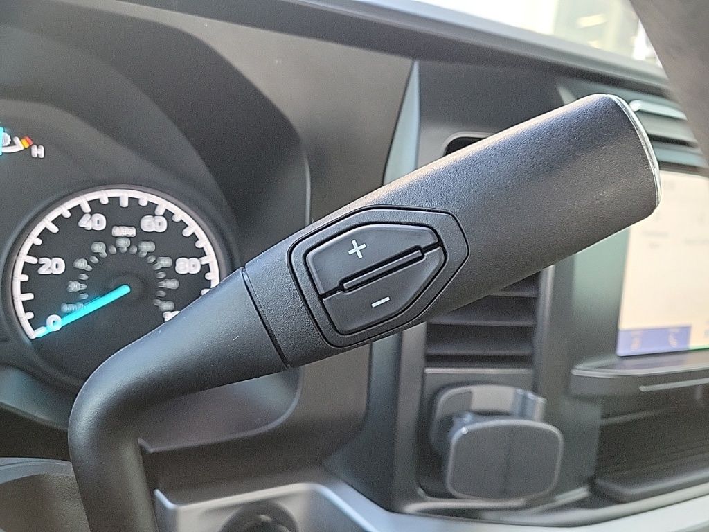 Thumbnail: 2023 Ford F-250 - 32