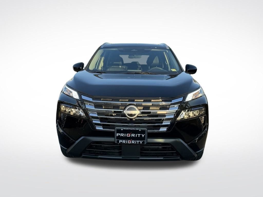 2025 Nissan Rogue SV 8
