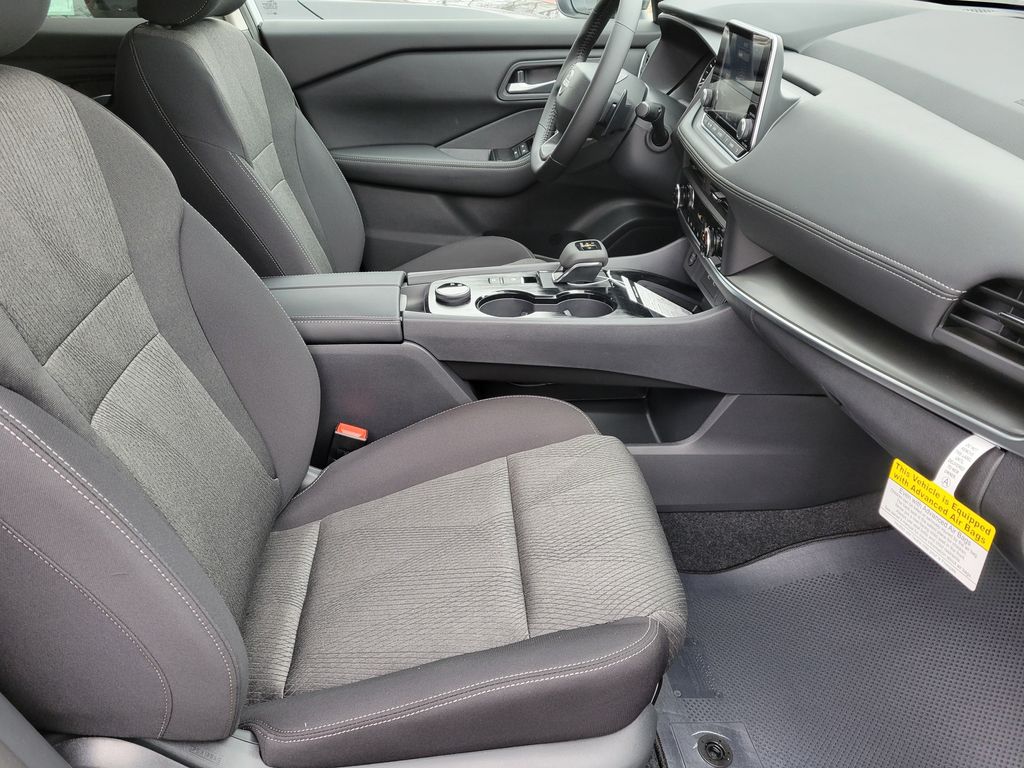 Thumbnail: 2026 Nissan Rogue - 17