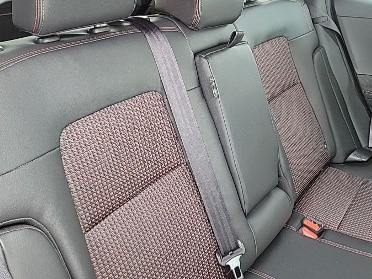 Thumbnail: 2025 Nissan Kicks - 16