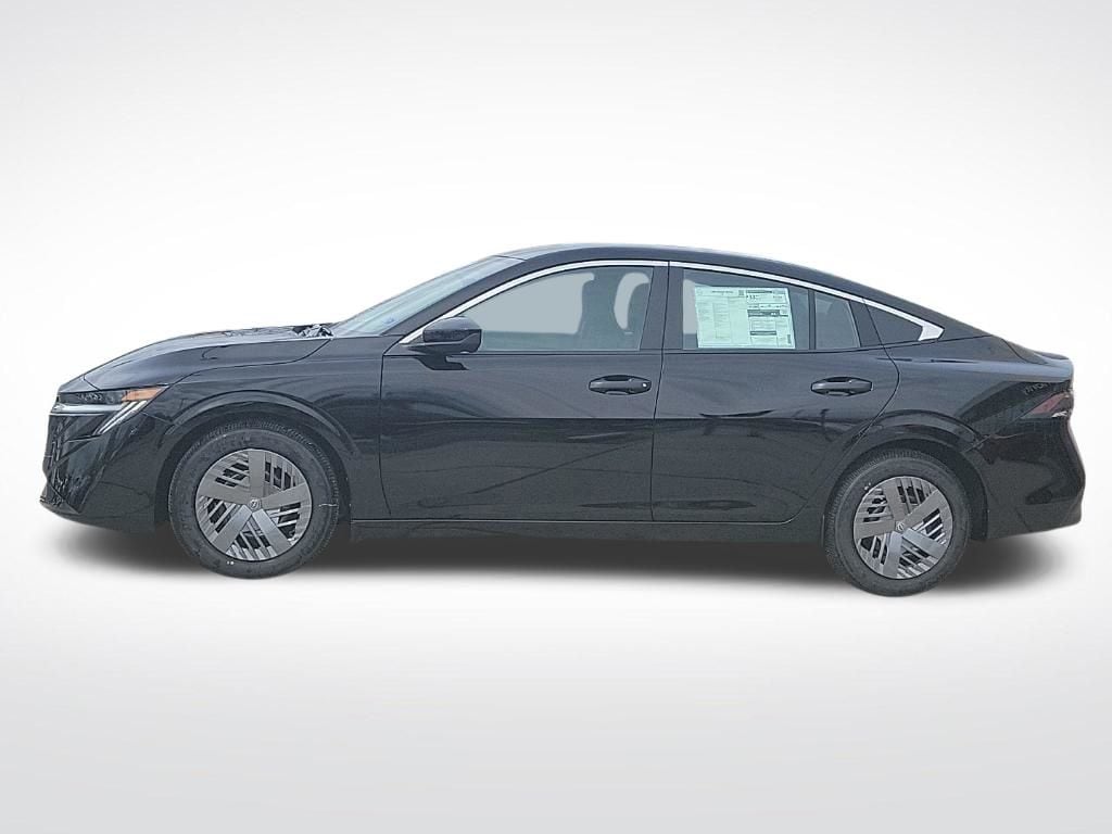 Thumbnail: 2026 Nissan Sentra - 2