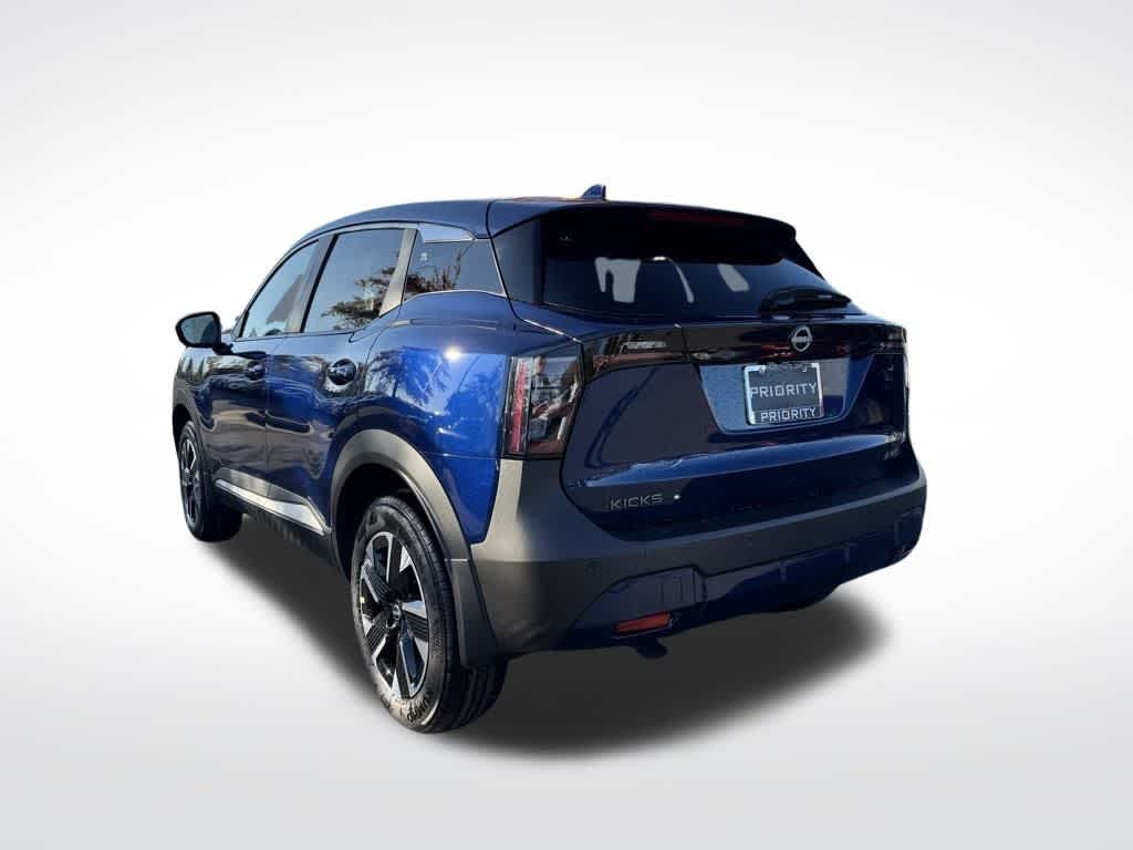 Thumbnail: 2025 Nissan Kicks - 3
