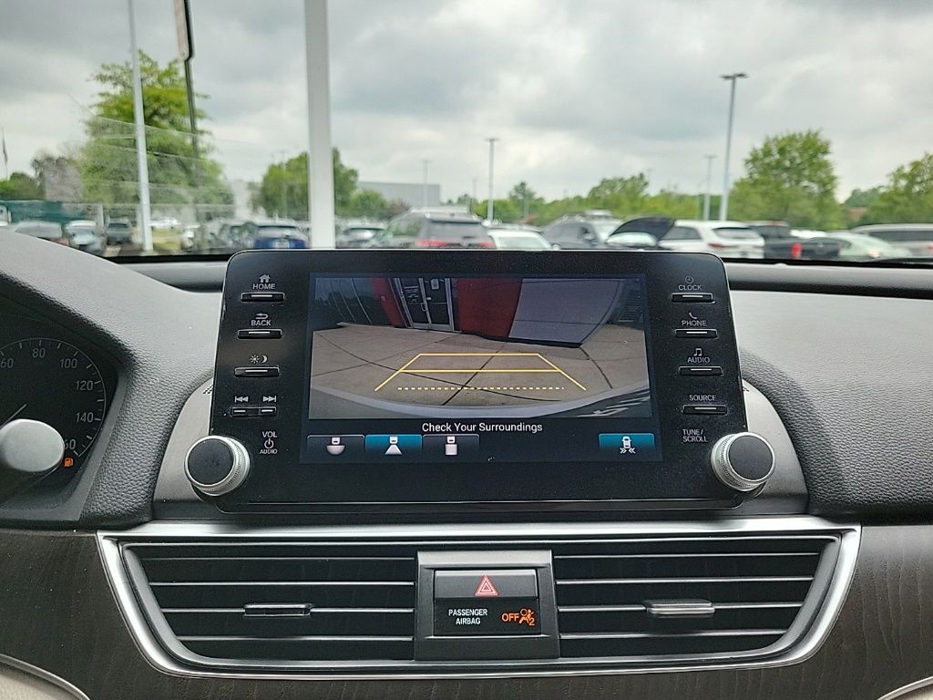Thumbnail: 2018 Honda Accord - 21