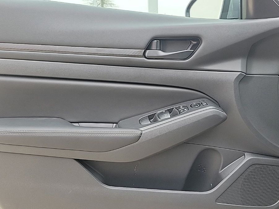 Thumbnail: 2026 Nissan Altima - 28