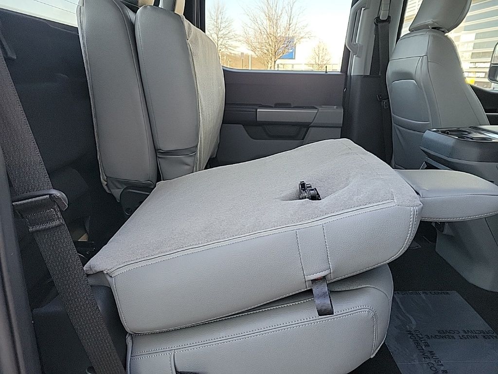 Thumbnail: 2023 Ford F-250 - 18