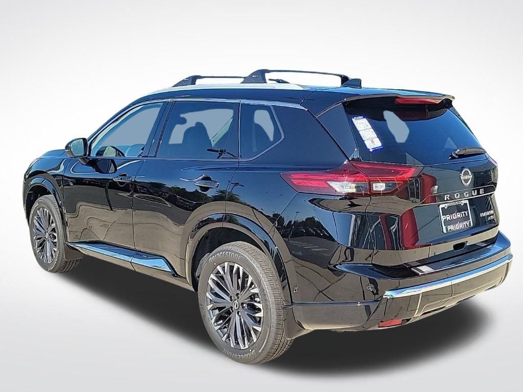 Thumbnail: 2026 Nissan Rogue - 3