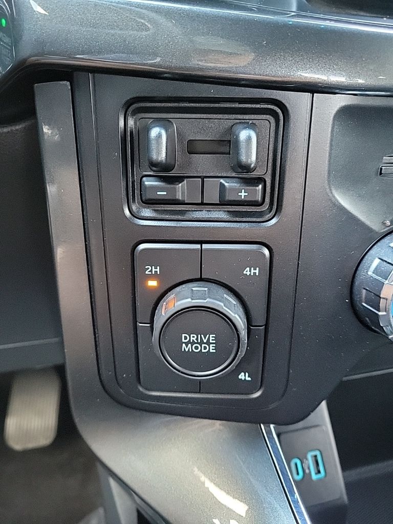 Thumbnail: 2021 Ford F-150 - 32