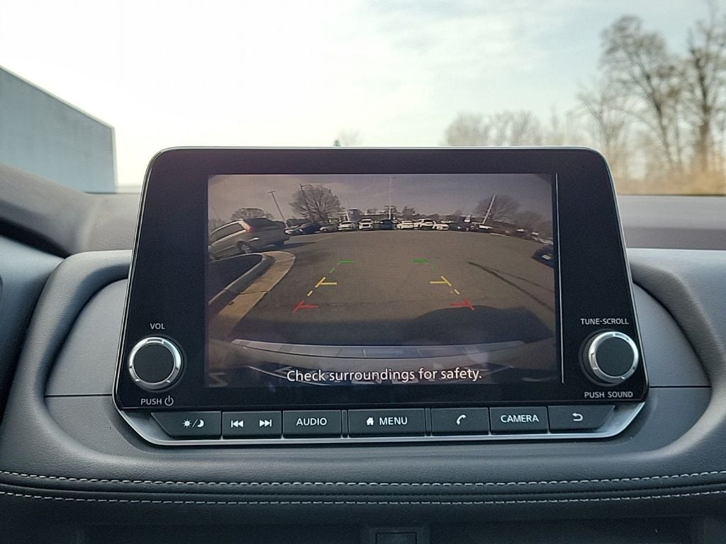 Thumbnail: 2023 Nissan Rogue - 24