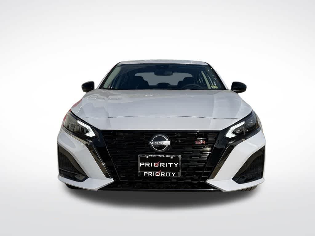 Thumbnail: 2025 Nissan Altima - 8