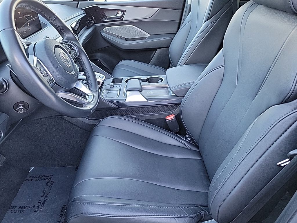 Thumbnail: 2023 Acura MDX - 13