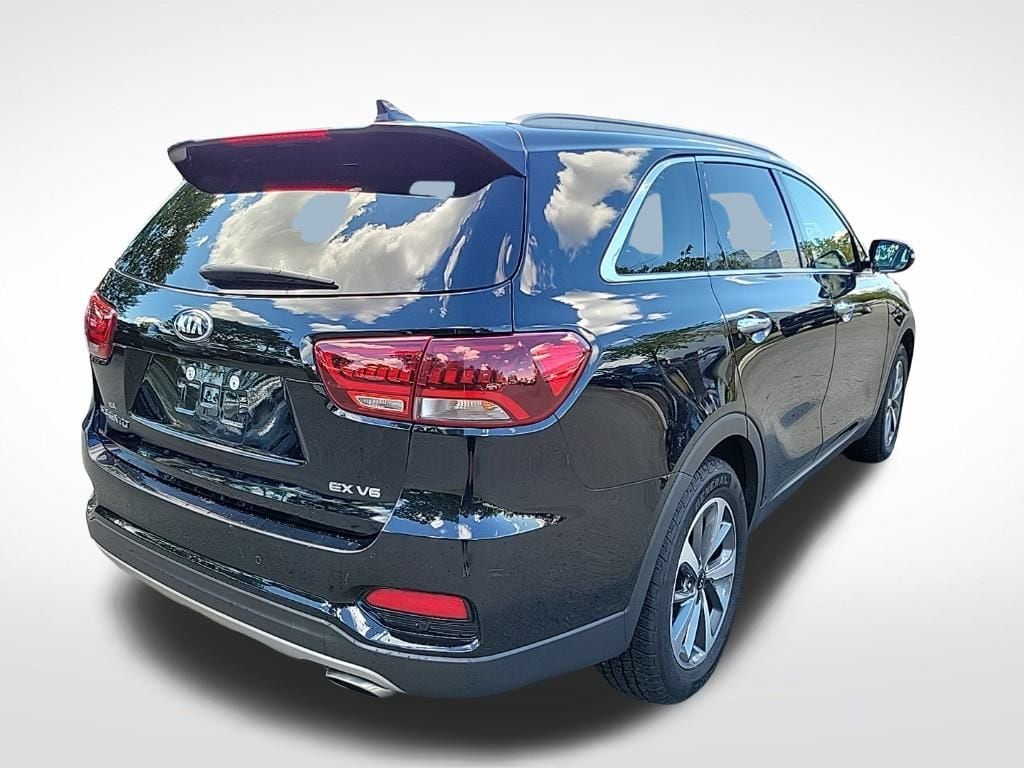 Thumbnail: 2019 Kia Sorento - 5