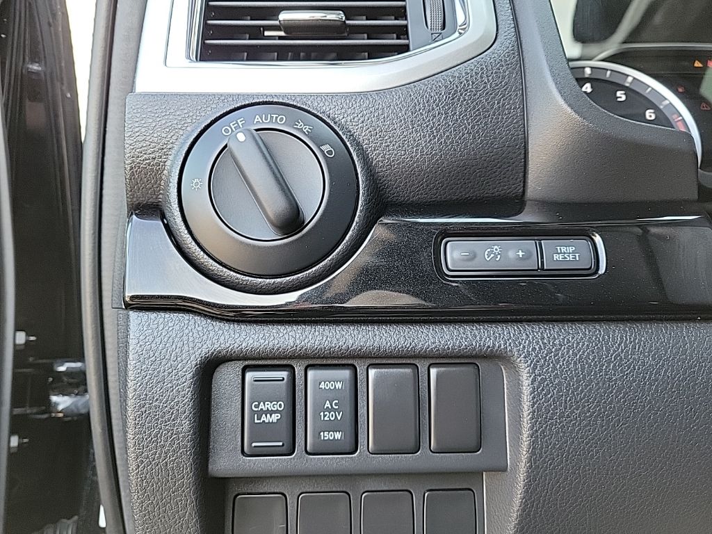 Thumbnail: 2021 Nissan Titan - 35