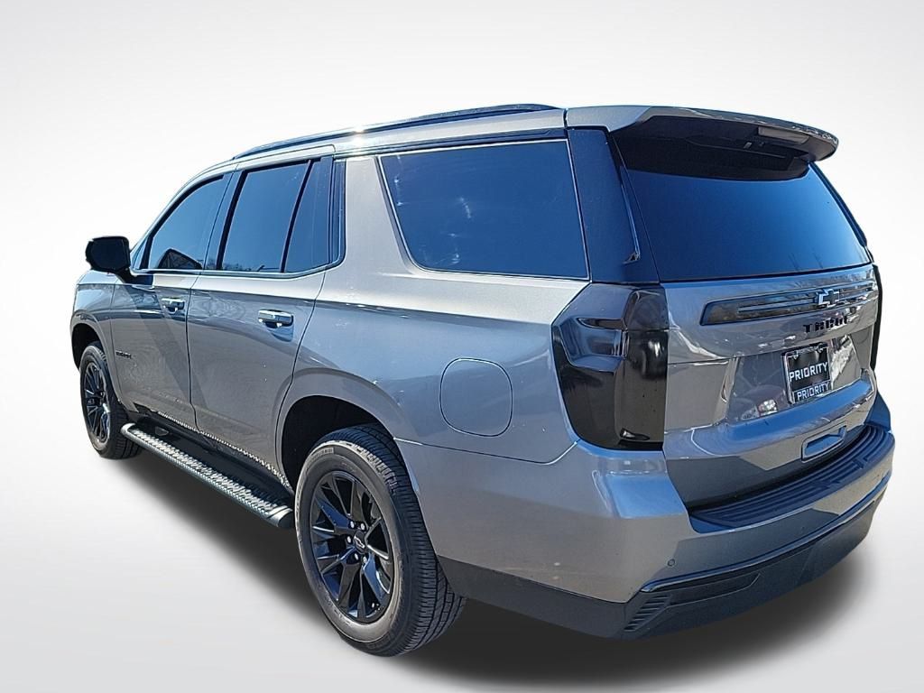 Thumbnail: 2021 Chevrolet Tahoe - 3