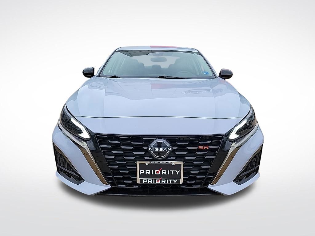 Thumbnail: 2024 Nissan Altima - 8