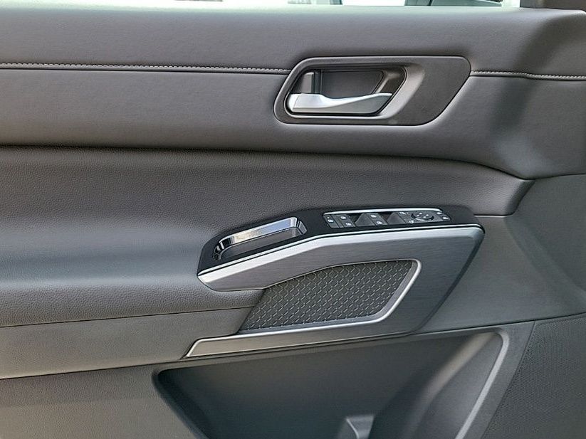 Thumbnail: 2026 Nissan Pathfinder - 31