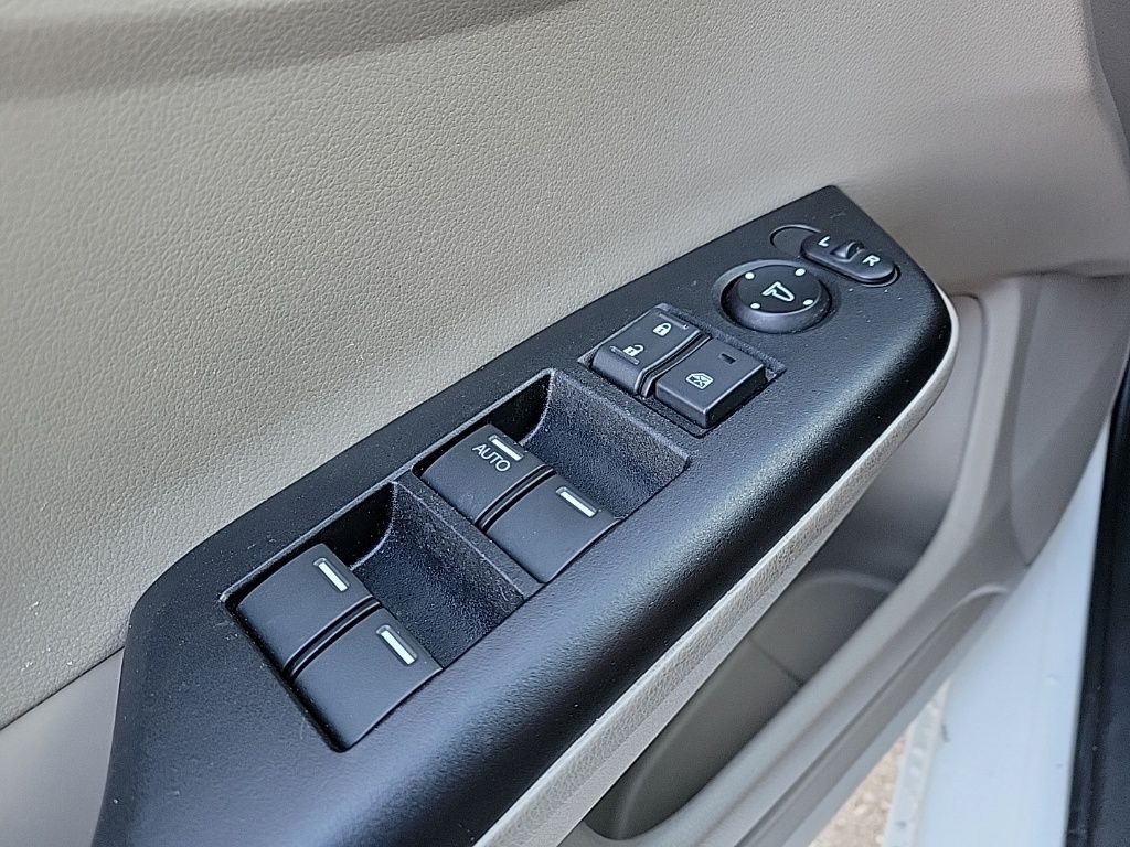 Thumbnail: 2015 Honda Civic - 27