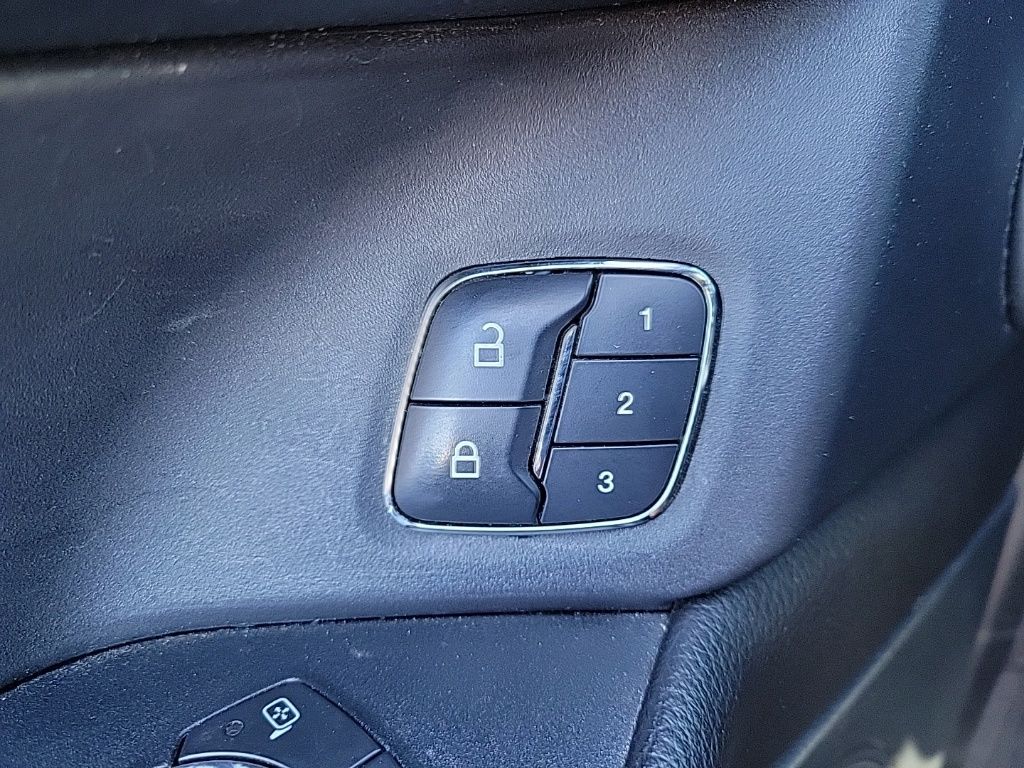 Thumbnail: 2018 Ford Expedition - 27