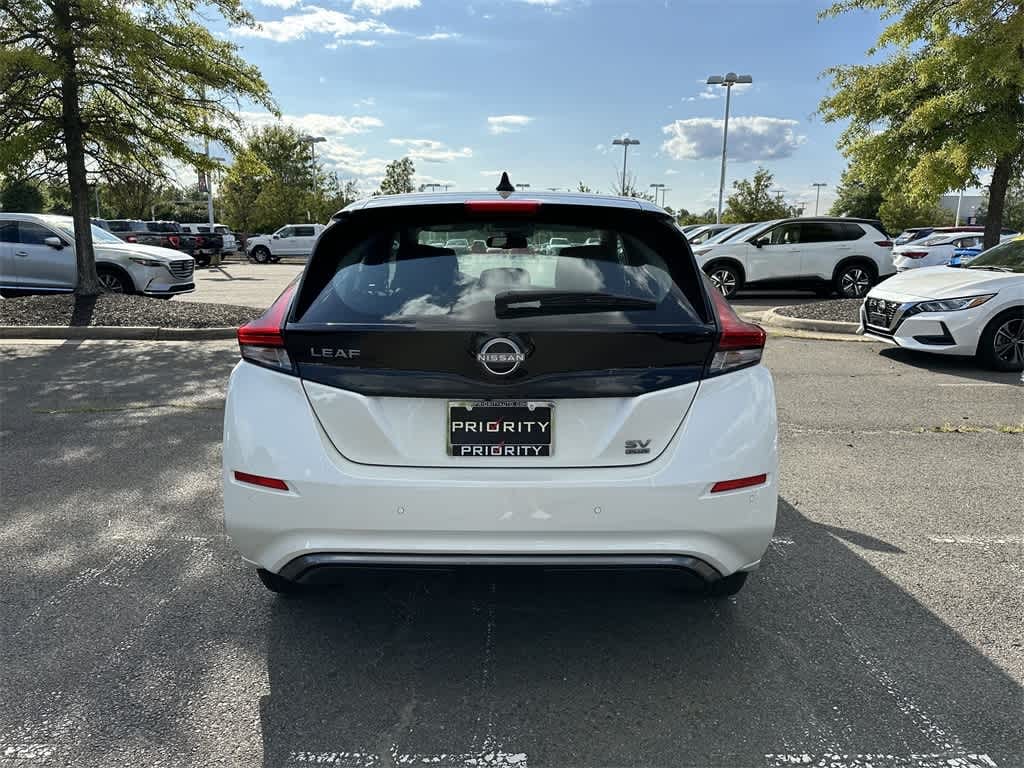 New 2024 Nissan LEAF Hatchback SV PLUS Super Black/Pearl White For Sale