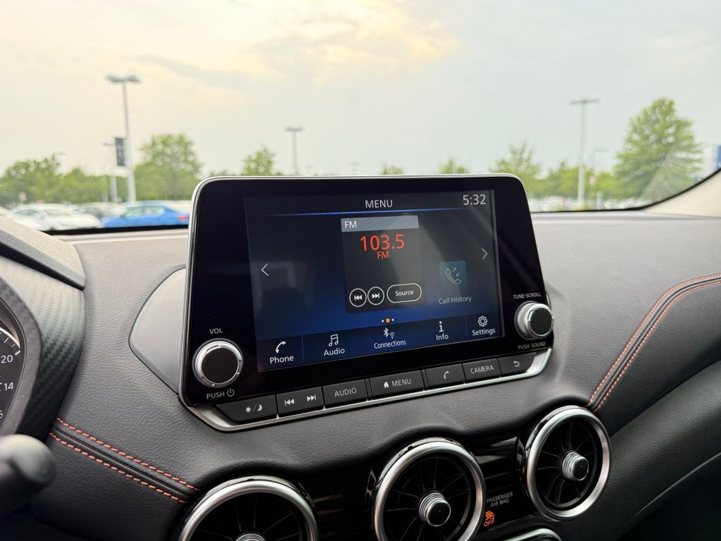 2023 Nissan Sentra SR 21