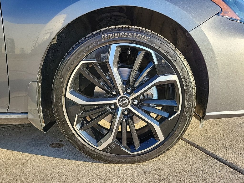 Thumbnail: 2024 Nissan Altima - 8