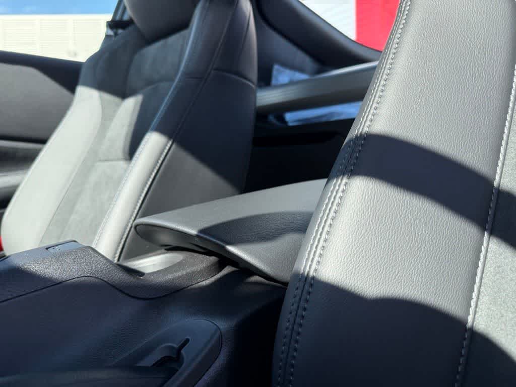 Thumbnail: 2024 Nissan Z - 26