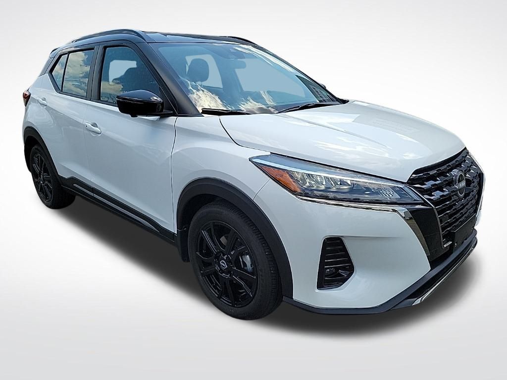 Thumbnail: 2024 Nissan Kicks - 7